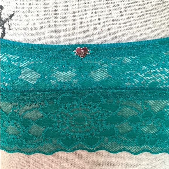 😍 PINK Lace Bralette 😍 - Picture 8 of 9